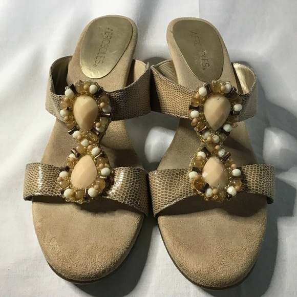 Aerosoles Embellished Ladies “Wine Cellar” 8.5 - Picture 1 of 8